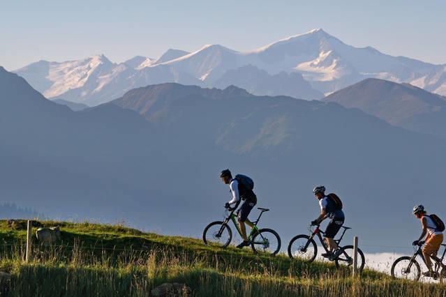 Вилла Zu Hause In Tirol Кирхбихль Экстерьер фото